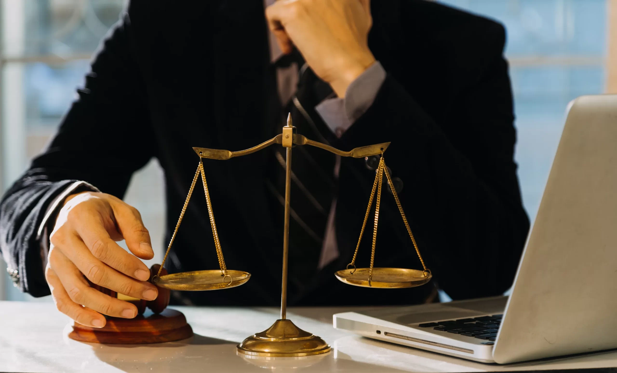 semi truck accident lawyer
