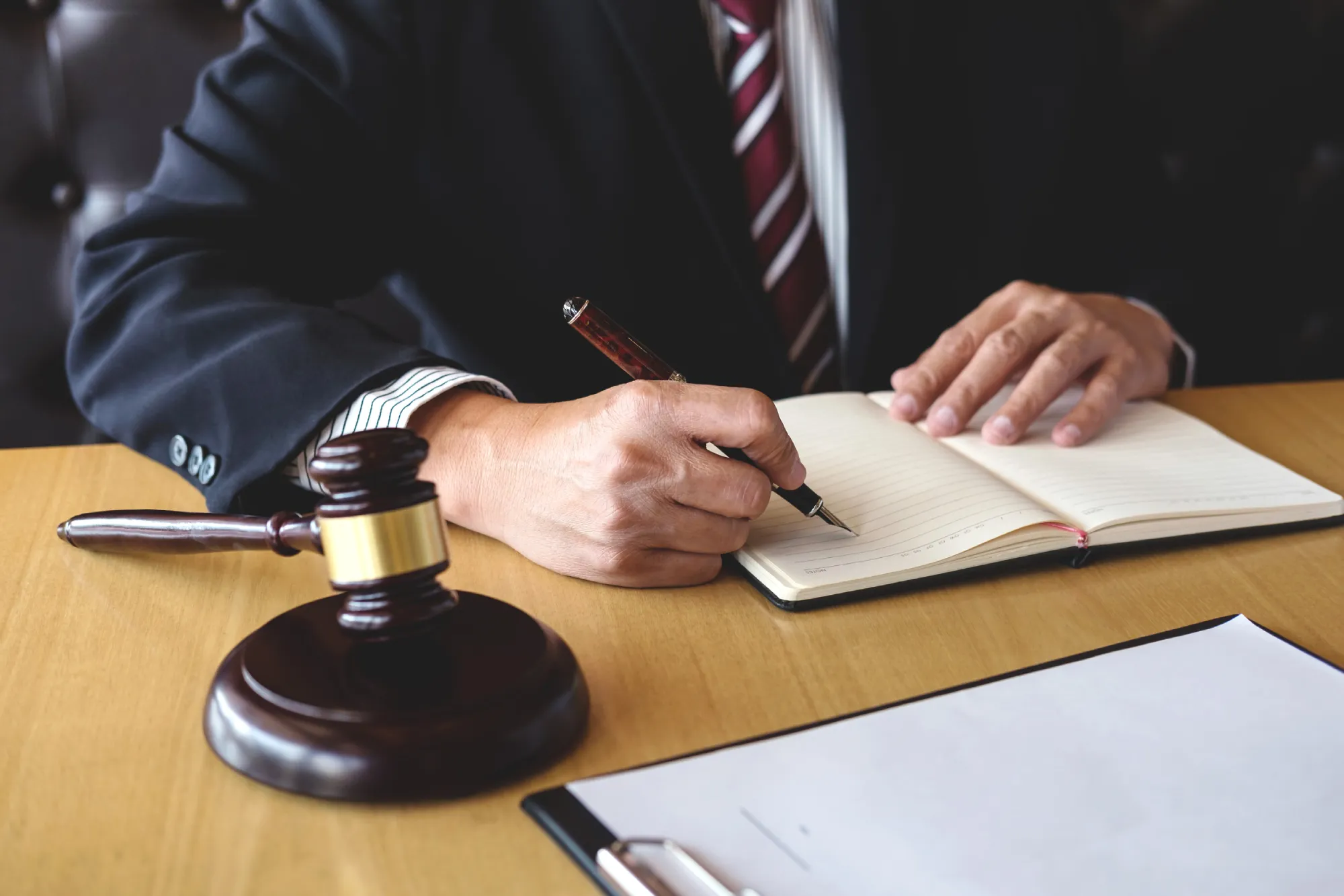 Des Moines truck accident attorney